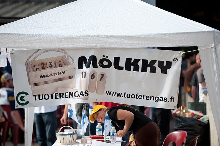 Les Champions de France de Mölkky 2010 sont Parisiens!