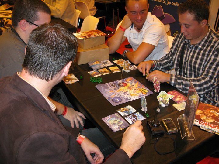 Jedisjeux, le Monde Du Jeu et Facebook