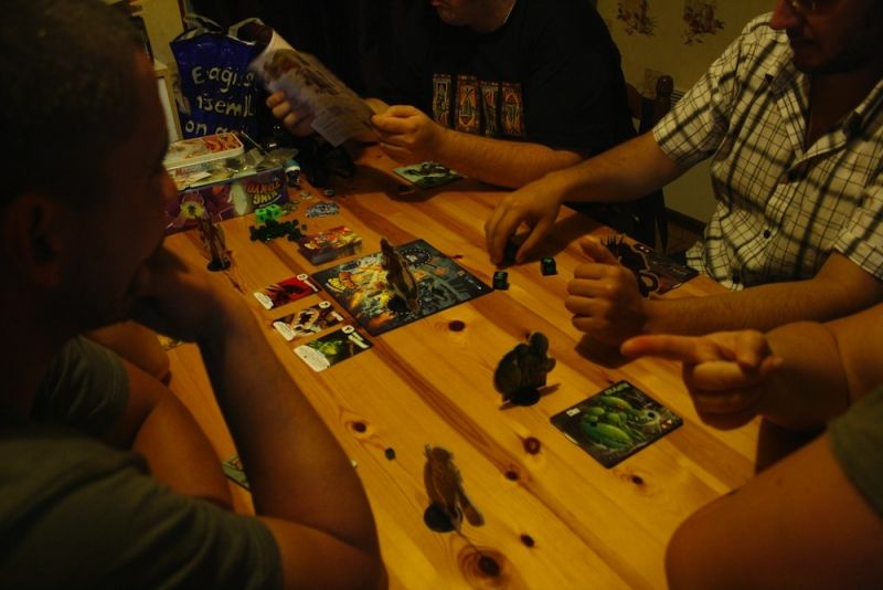 <a href="http://www.jedisjeux.net/king-of-tokyo">King of Tokyo</a>