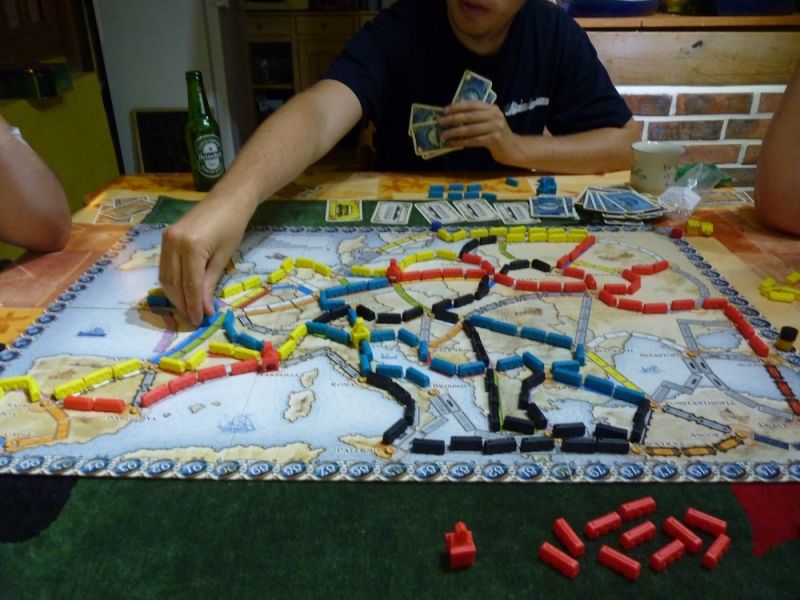 <a href="http://www.jedisjeux.net/les-aventuriers-du-rail-europe">Les Aventuriers du Rail : Europe</a>