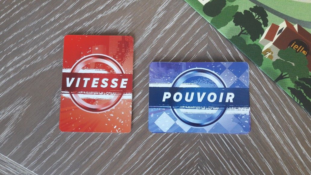 2 types de cartes "Vitesse" et "Pouvoir"