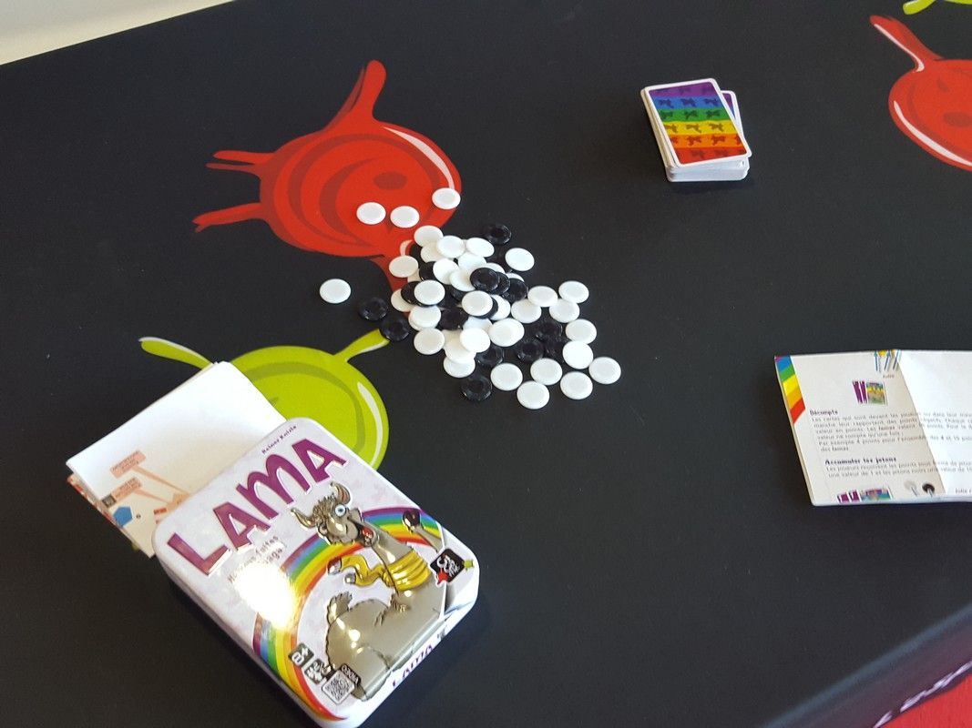 Lama le jeu de cartes familial du Docteur Reinez Knizia nominé au Spiel Des Jarres 2019. A partir de 8 ans ( sortie précédemment chez Amigo).