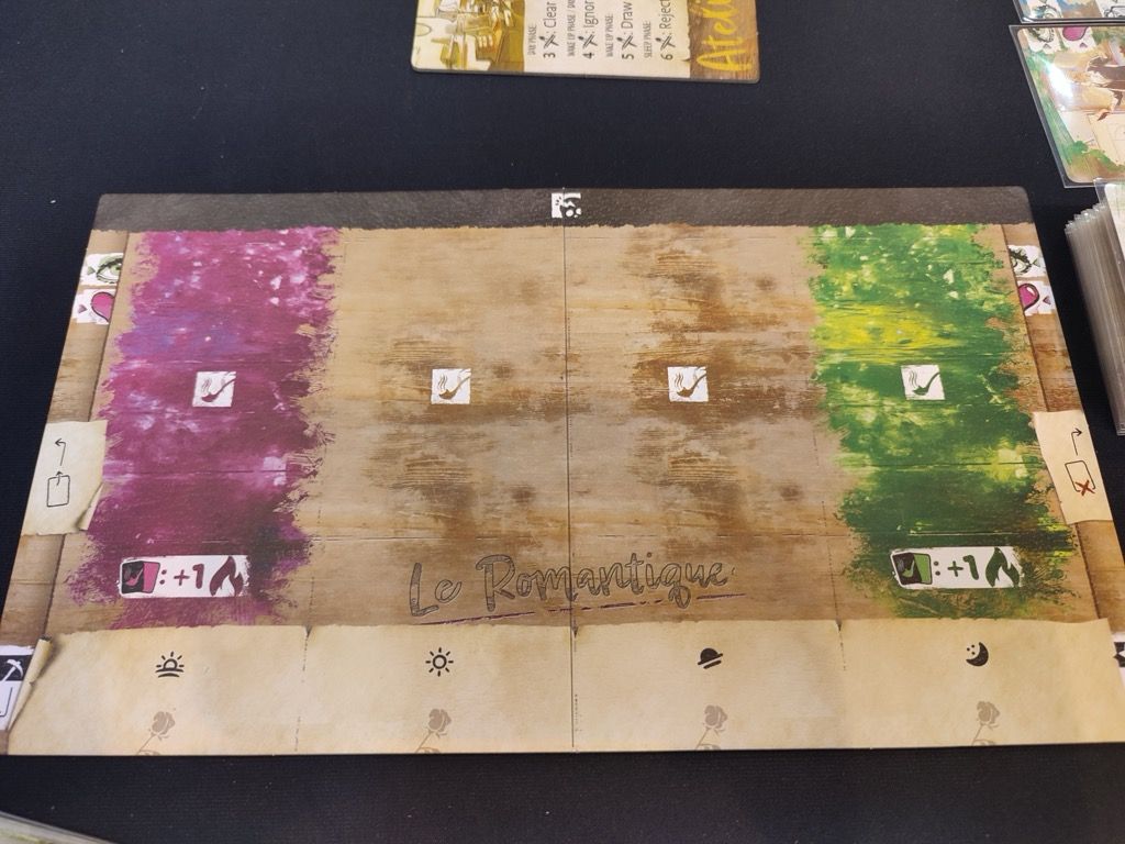 Deckbuilding original, facile à prendre en main et plutôt agréable.