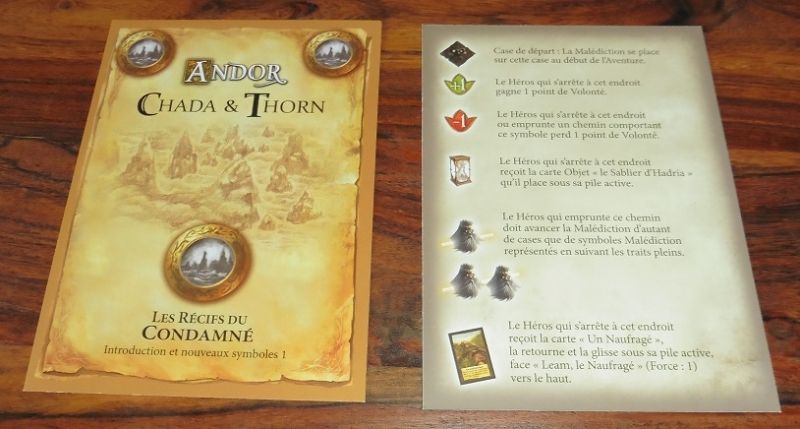 Un jeu de 6 à 10 cartes Aventure est utilisé (en guise d'introduction et d'aide de jeu ou bien de plateau) pour chacun des 4 scénarios proposés.