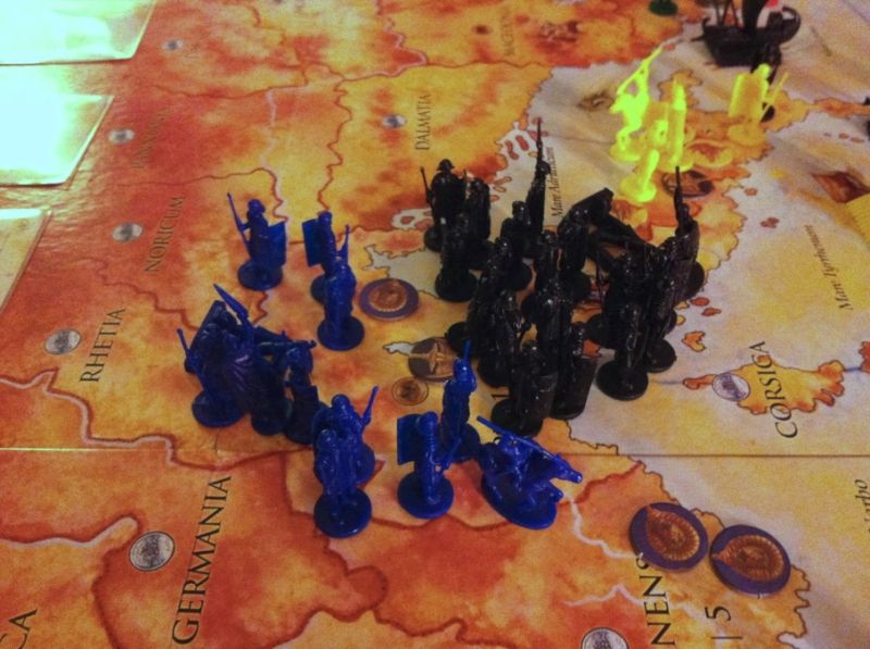 Le Lion bleu qui était en embuscade dans le Narbonnais a décidé de lancer une grande offensive sur l'Italie : cette bataille occupera les deux premières campagnes et sera meurtrière