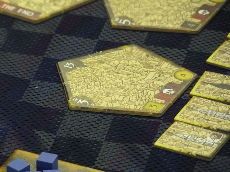 Stand 9-68 - Z-Man Games