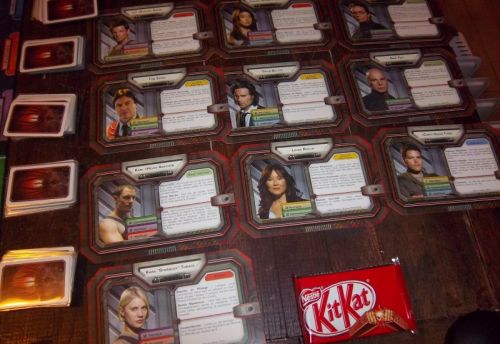 Pour mémoire, les 10 personnages du jeu de base, sponsorisés par une marque de barre chocolatée, le genre de celles que l'on peut consommer dans notre bon club Terraludis...