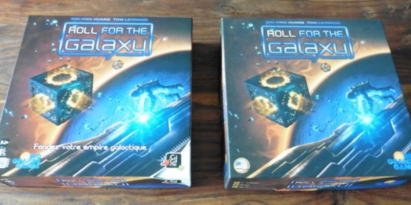 Comparatif matériel Roll For The Galaxy : VF vs VO