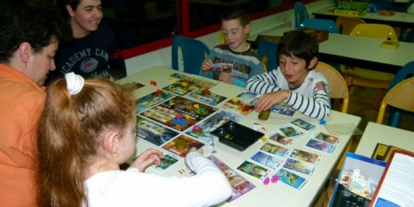 Première soirée - jeux de l’école de Mathaly