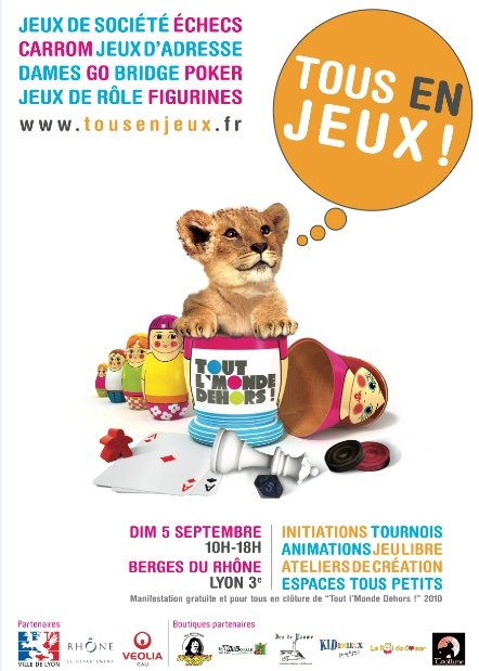 Tout le Monde Dehors ! 